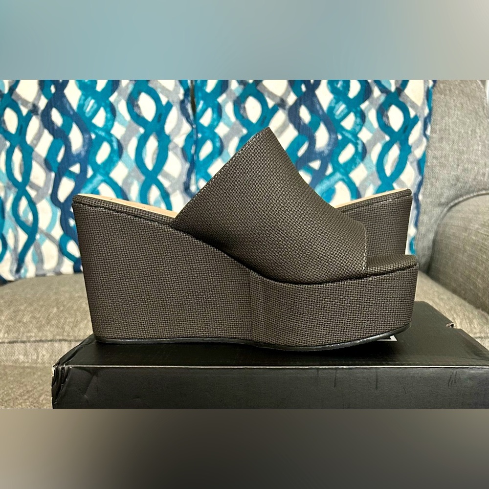 ShuShop Black Platform Wedge Mules